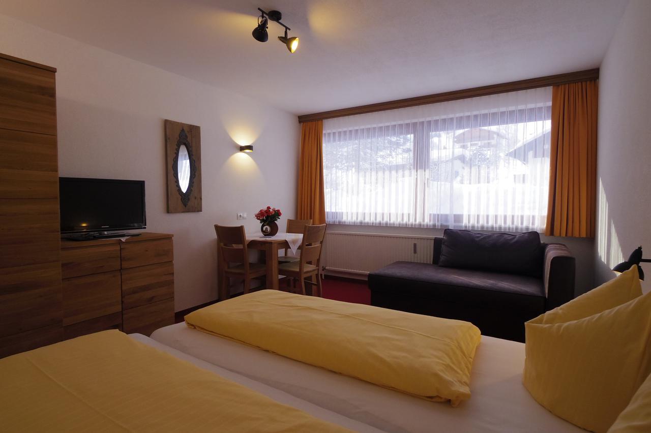 Haus Gariella Apartment *